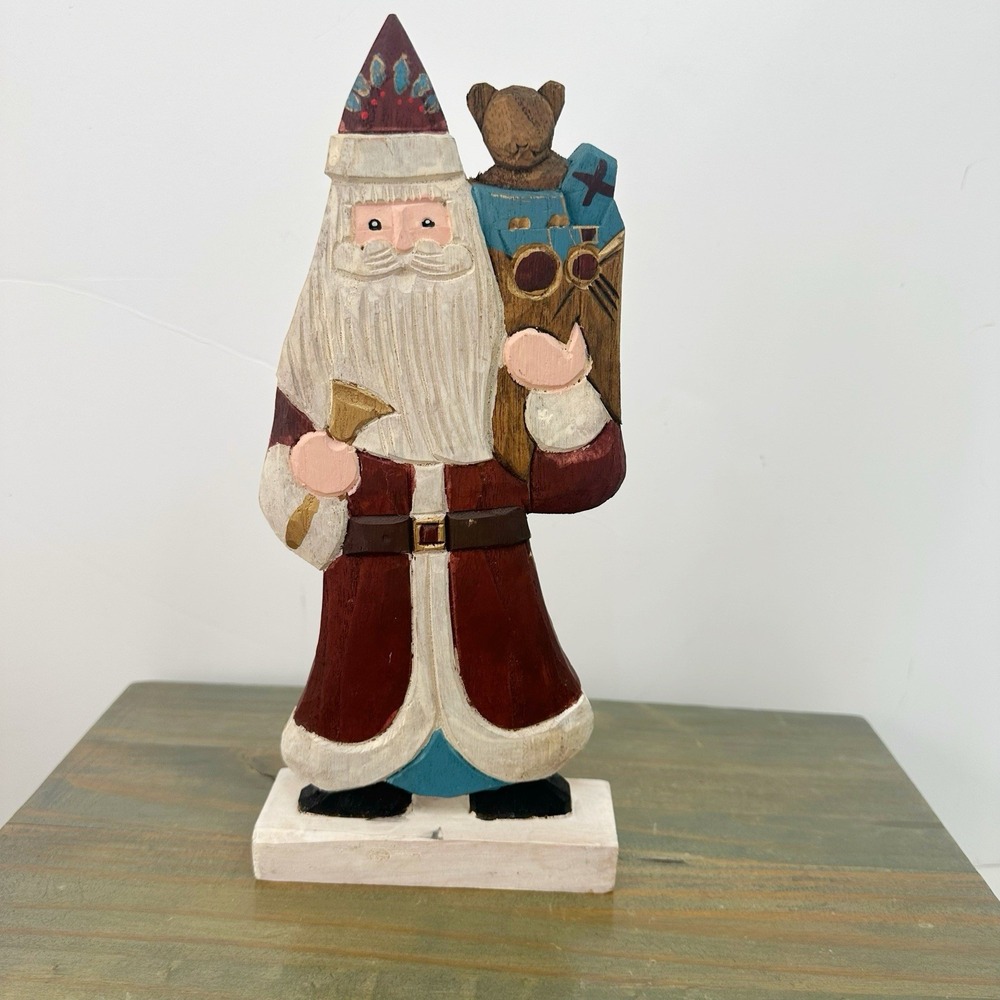 Vintage Hand Carved Wooden Old World Santa Claus 12" Christmas Folk Art Decor